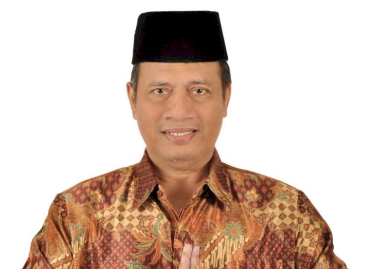 Alumni UGM Dinamis Ultimatum Rektor dan Dekan Pamerkan Ijazah Jokowi