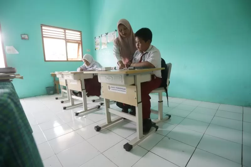 Ketika MPLS di SD Negeri Kota Solo Hanya Diikuti Satu Murid