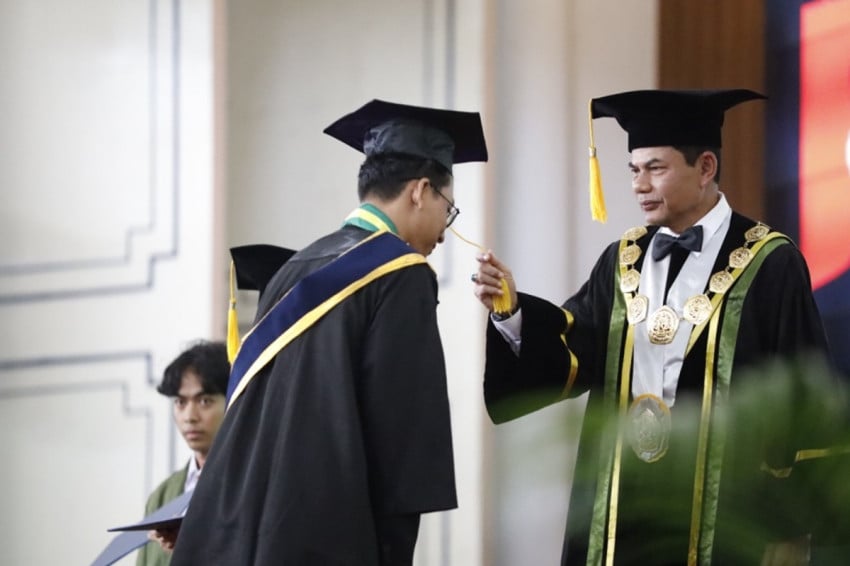 Mahasiswa UPN Yogyakarta Ini Raih Lulusan Terbaik