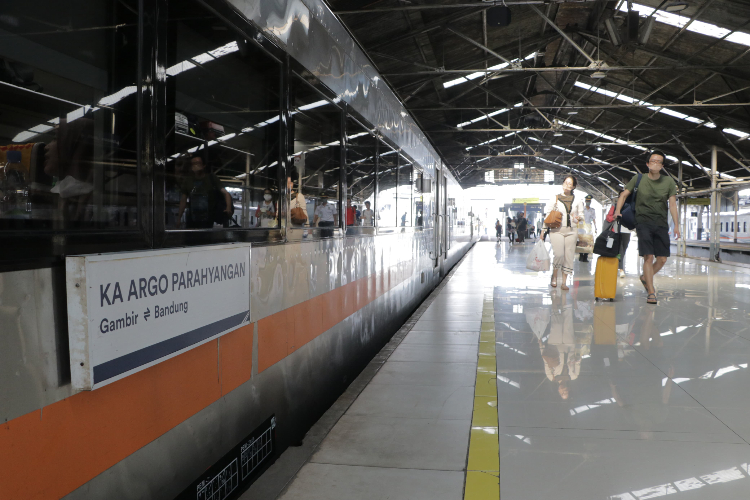 Paras Baru Stasiun Tanah Kakak