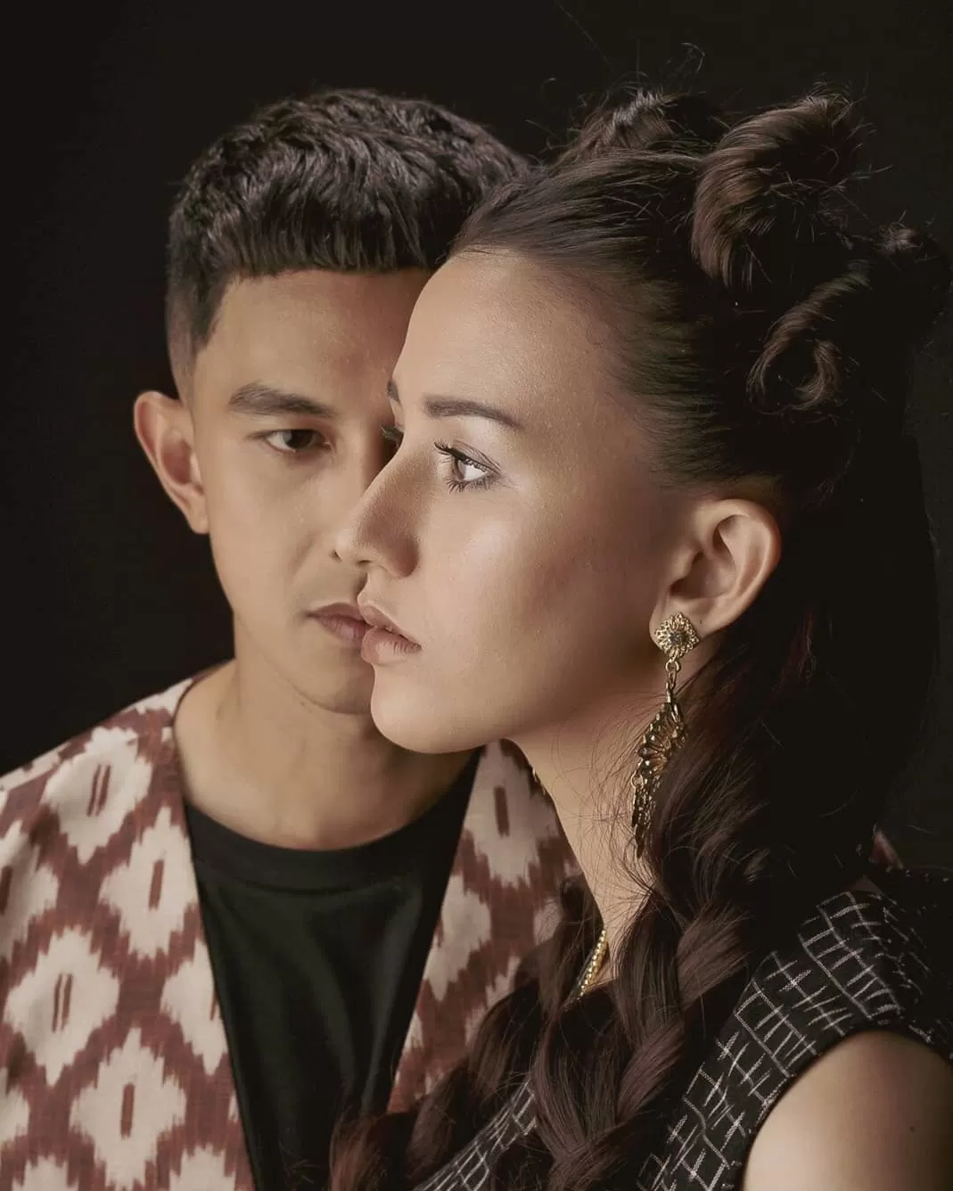 Dahlia Poland Gugat Cerai Fandy Christian