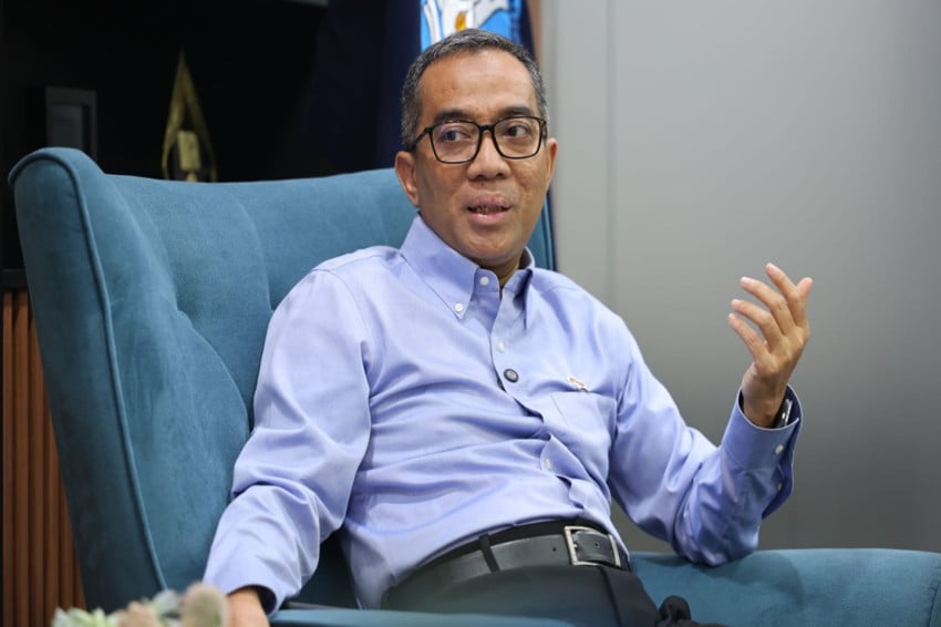 Mensesneg Ungkap Alasan Prabowo Pilih Brian Yuliarto