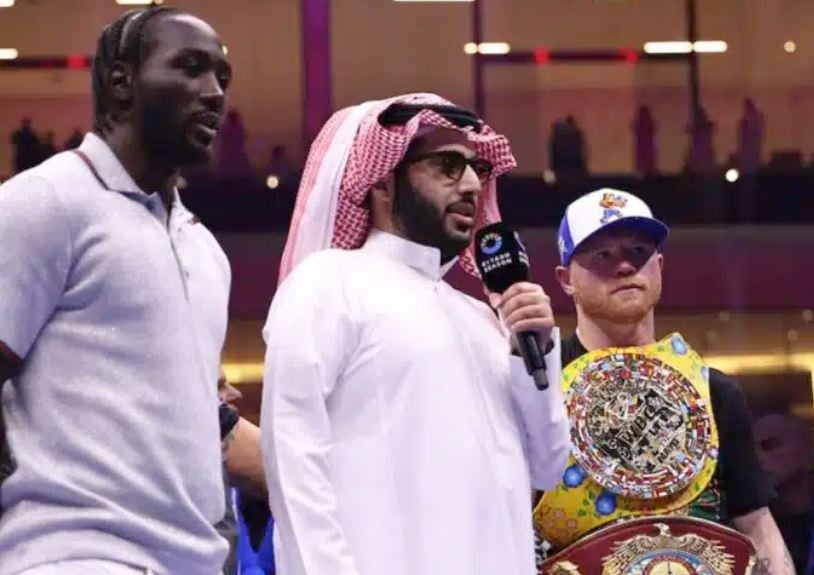 Saul Canelo Alvarez dan Gaji Akbar Rp2,4 Triliun