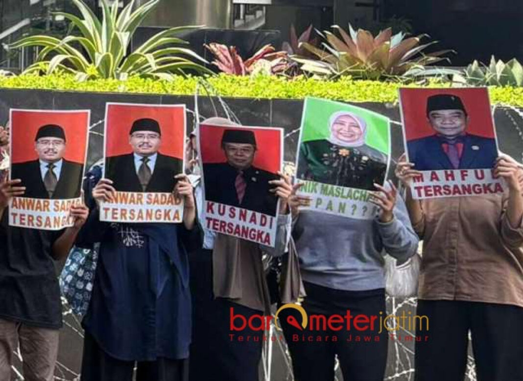 Empat Tersangka Kasus Biaya Hibah Jatim Ditahan KPK