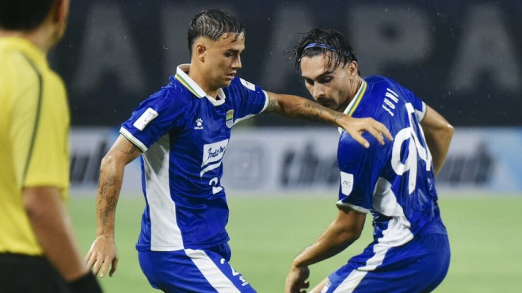 Bojan Hodak Ngamuk di Jarak Babak Pertama hingga Bikin Persib Bandung Menang Comeback