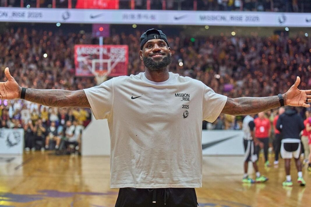NBA 2025-2026: Baru Pulih, LeBron James Tak Paksakan Turun Laga