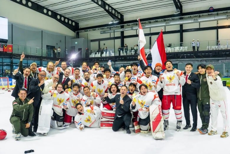Cerita Hoki Es Indonesia Cetak Sejarah Raih Medali Emas Pertama