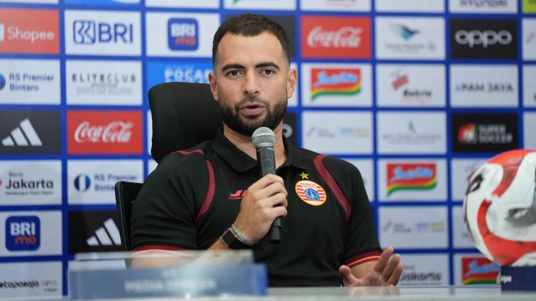 Jordi Amat Tanggapi Kabar John Herdman Jadi Pelatih