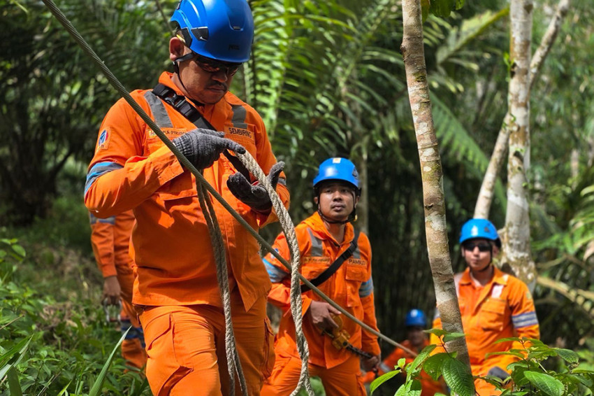 Kolaborasi dengan TNI, PLN Dinamis Tanpa Henti
