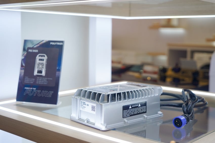 Fast Charger Portable Polytron FOX Valid Meluncur!