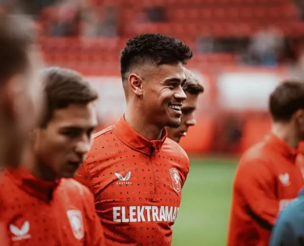 Media Belanda Bocorkan Bek Timnas Indonesia Mees Hilgers Berpotensi Pindah Klub