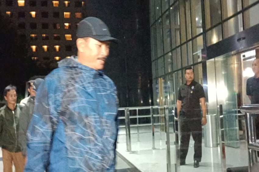 Wali Kota Madiun Maidi Sampai di Gedung KPK