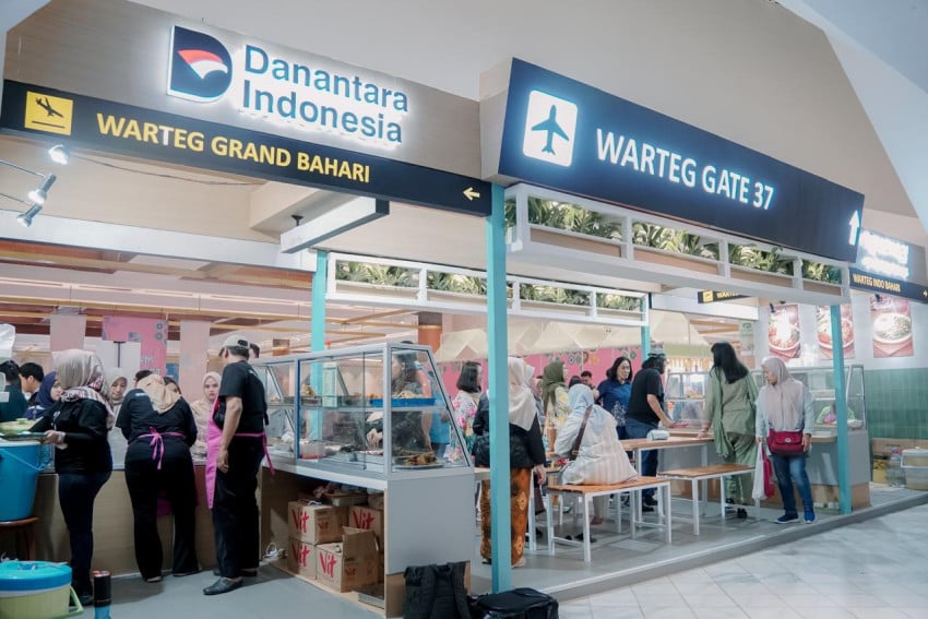 Gerai Warteg Gate 37 InJourney Airports Sukses Curi Perhatian Pengunjung