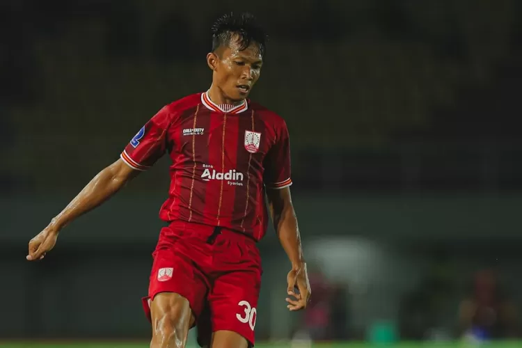 Persib Kalahkan Persis, Thom Haye Puji Manahan: Salah Satu Stadion Terbaik