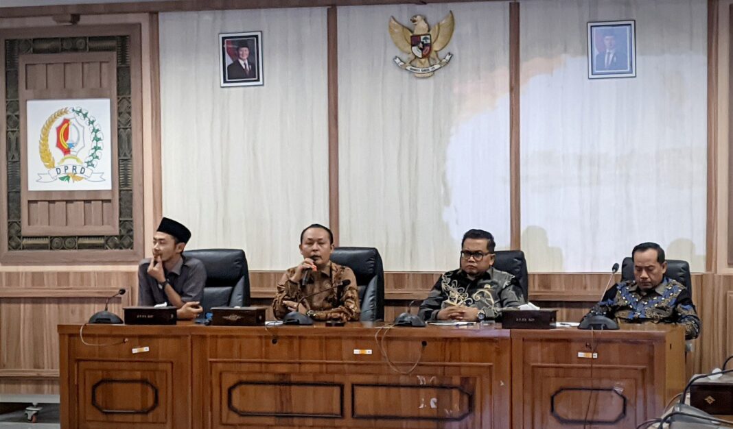 Membludak Tapi Guyub! Inilah Pendaftaran Calon Rektor UINSA Surabaya