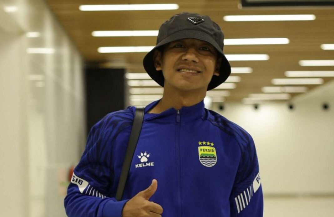 Penyebab Semen Padang Pecat Dejan Antonic